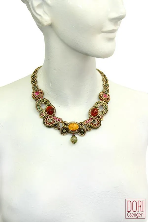 Aimee Classic Necklace