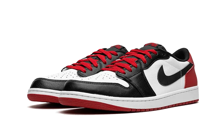 Air Jordan 1 Retro Low OG Black Toe (2023)