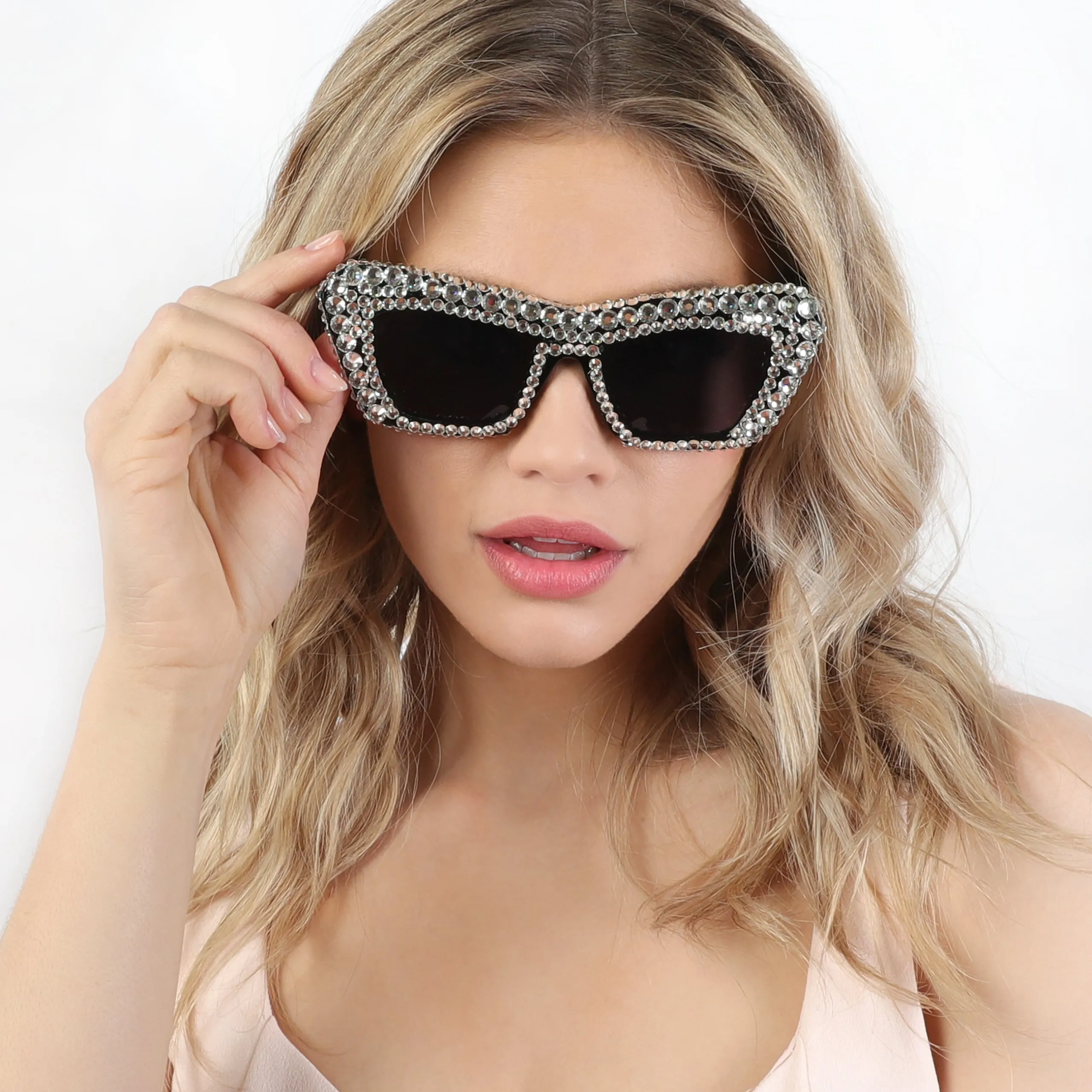 Alison Retro Cat Eye Rhinestone Sunglasses