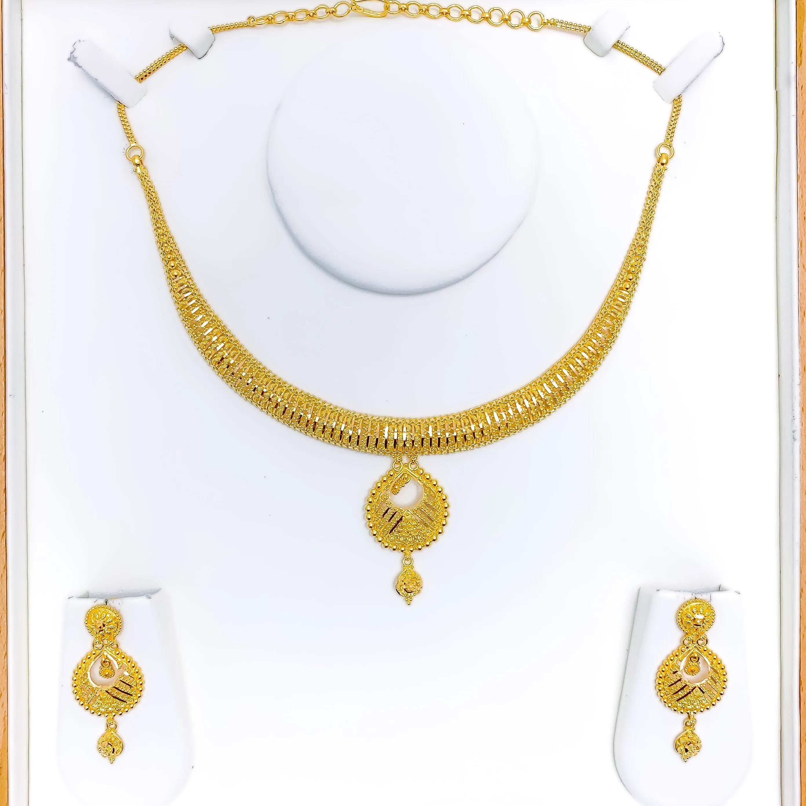 Beaded Chand 22k Gold Necklace Set