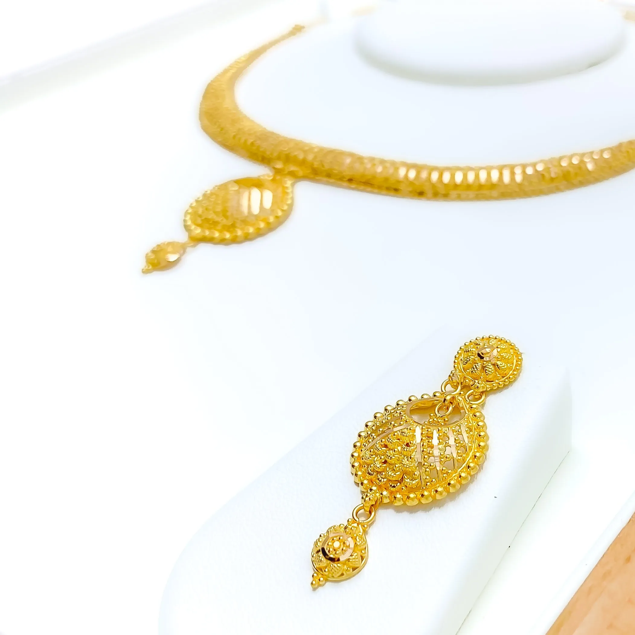 Beaded Chand 22k Gold Necklace Set