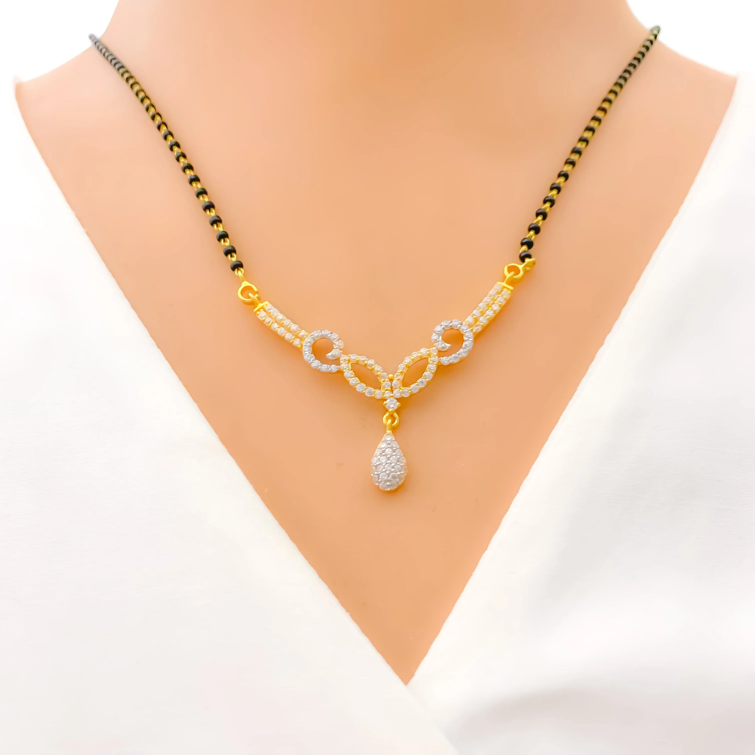 Beautiful Leaf Accented 22k Gold CZ Mangal Sutra Necklace Set