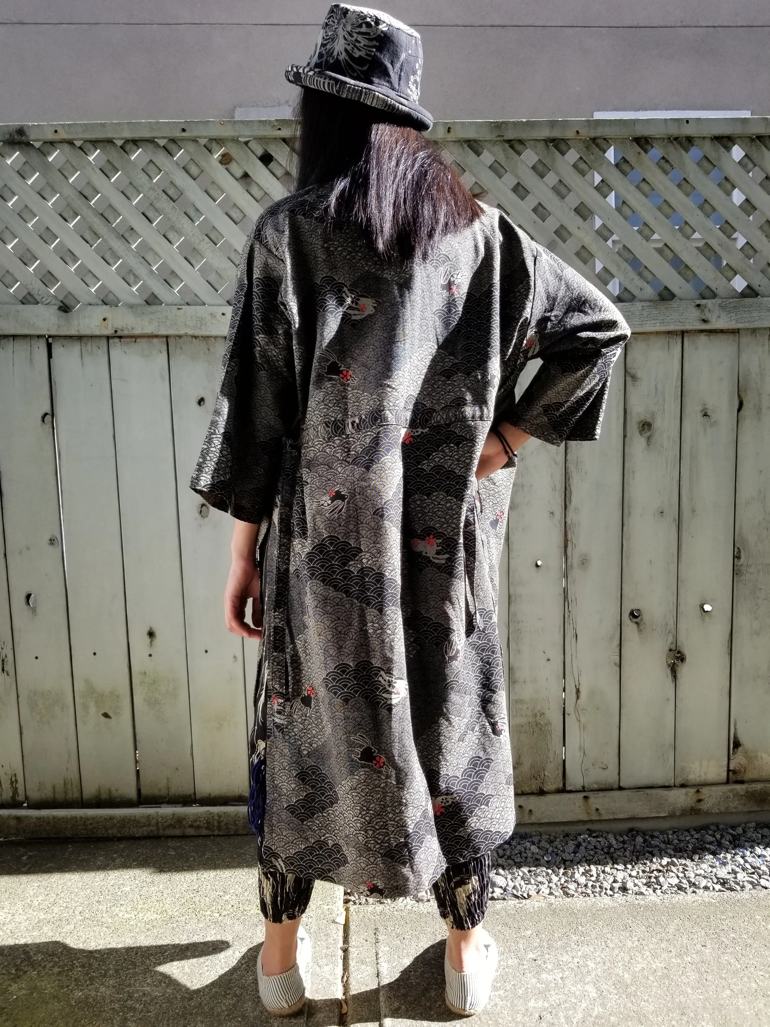 Black Bunny Waves Long Monk Kimono