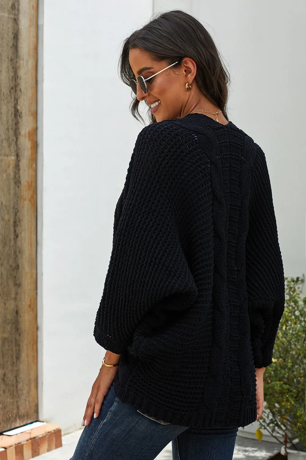 Black Chunky Knit Pocketed Cardigan