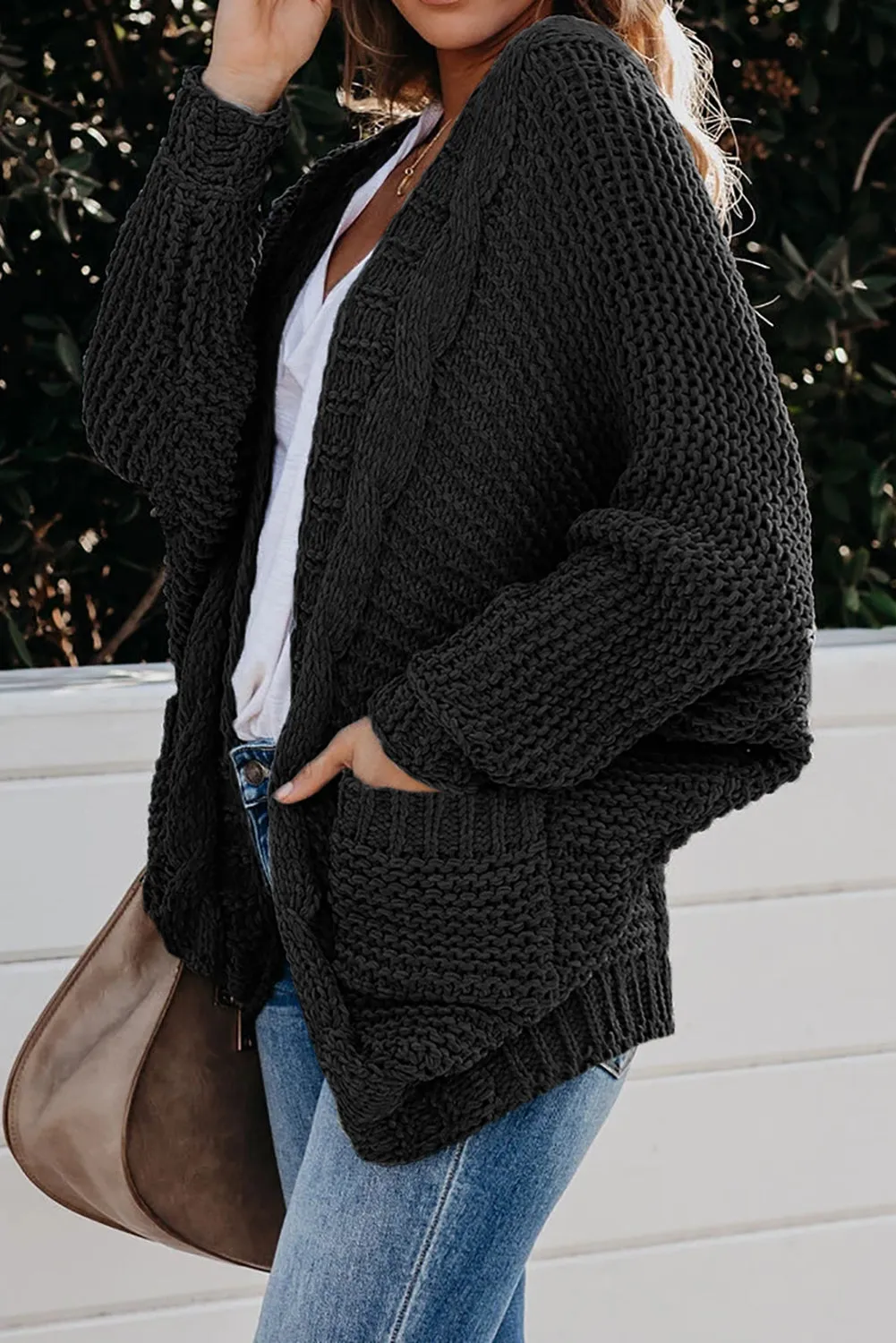 Black Chunky Knit Pocketed Cardigan