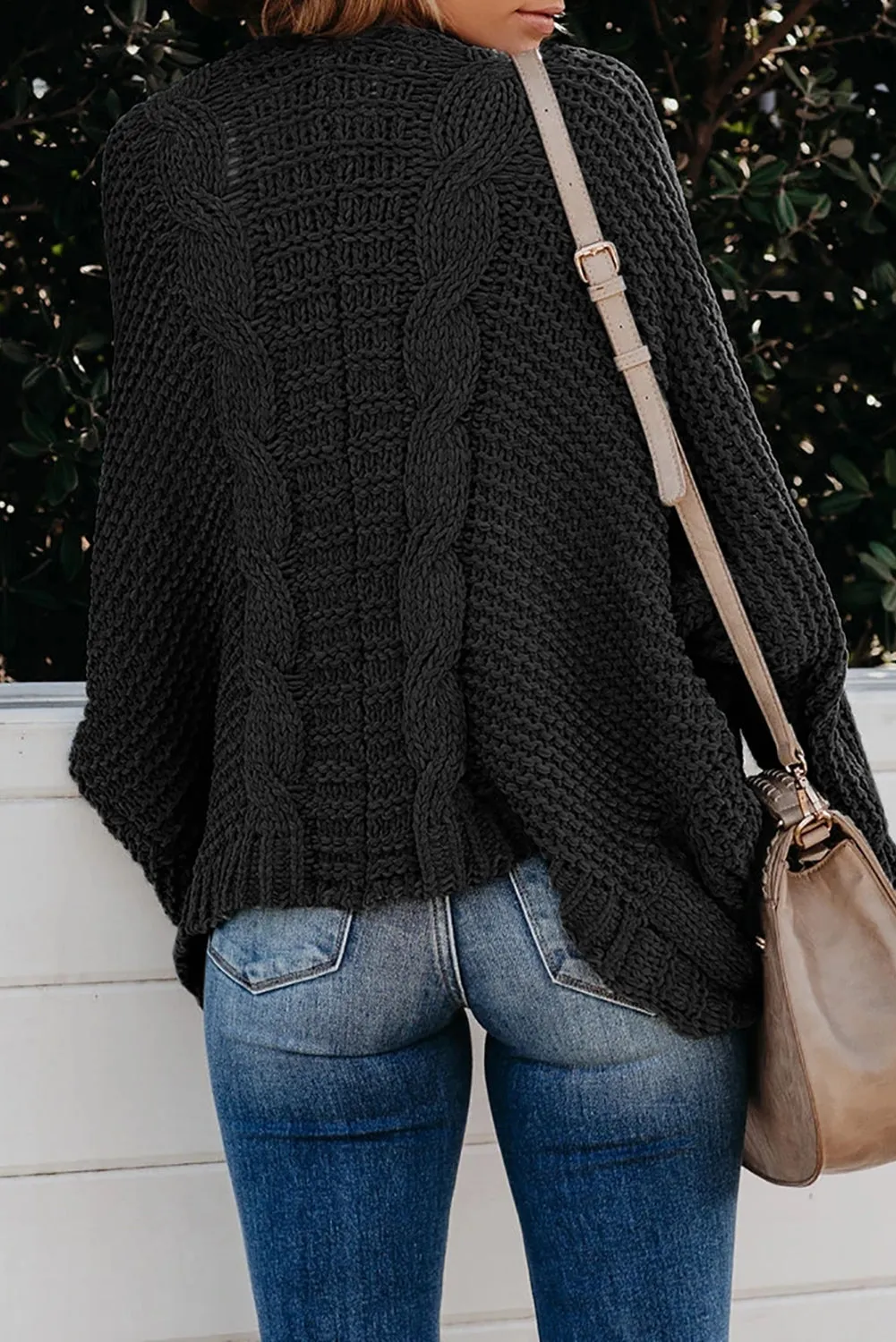 Black Chunky Knit Pocketed Cardigan