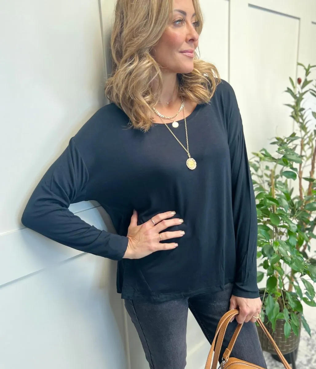 Black Long Sleeve Relaxed Tee