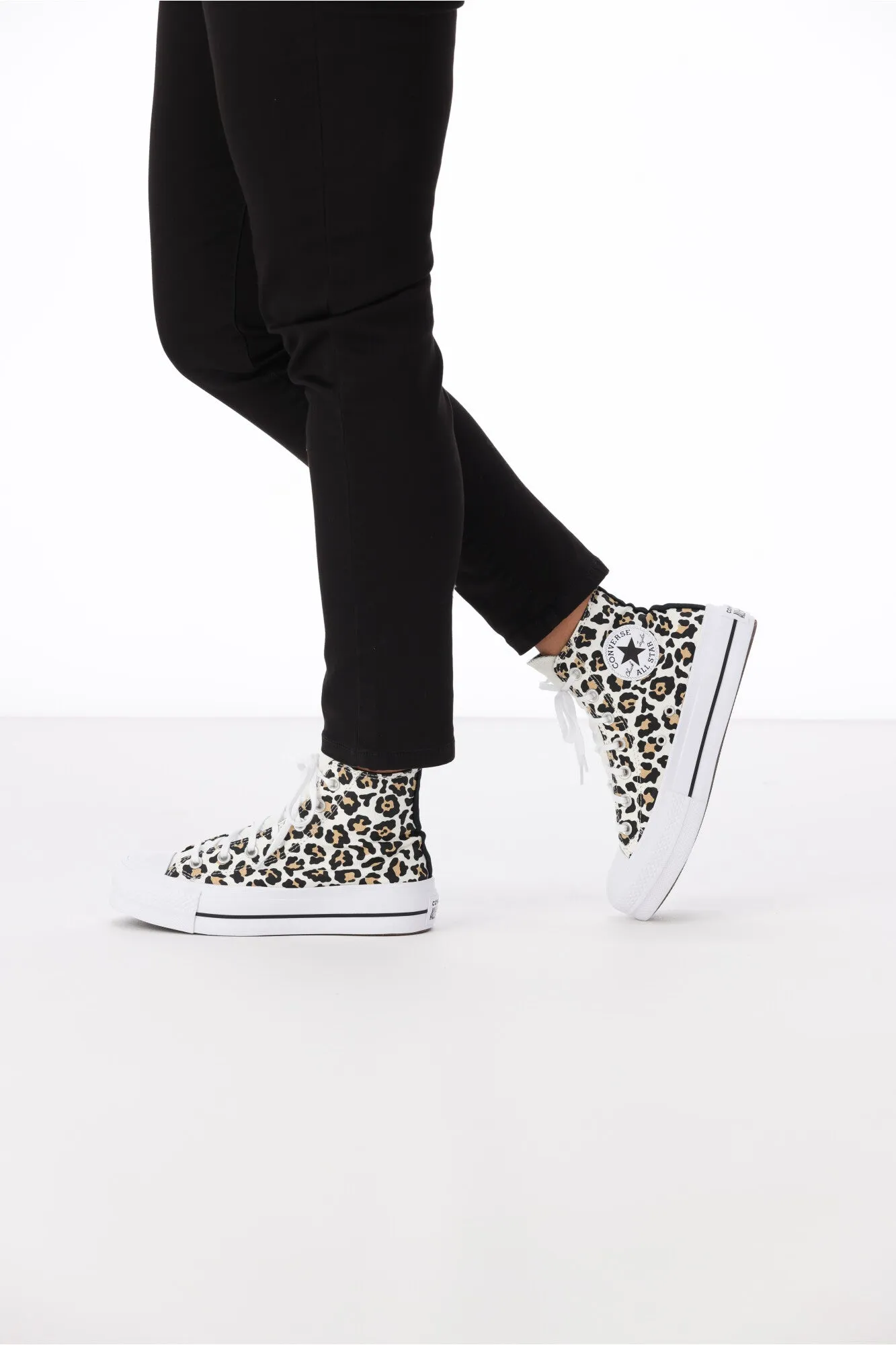 Converse Chuck Taylor Lift Leopard Love High White