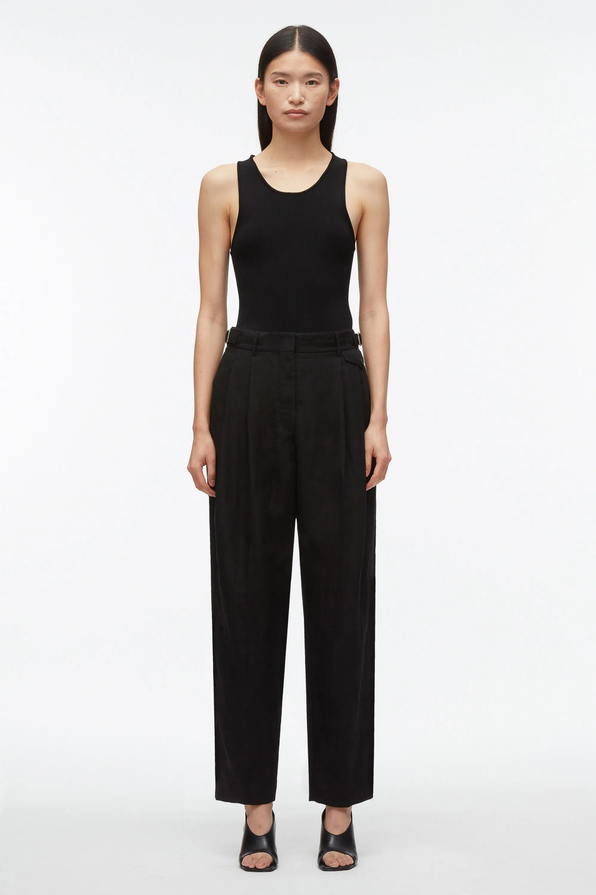 Double Pleat Taper Trouser