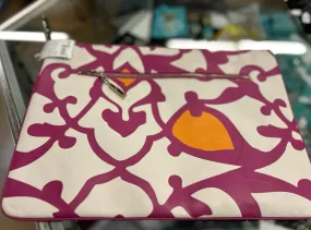 DVF large pouch