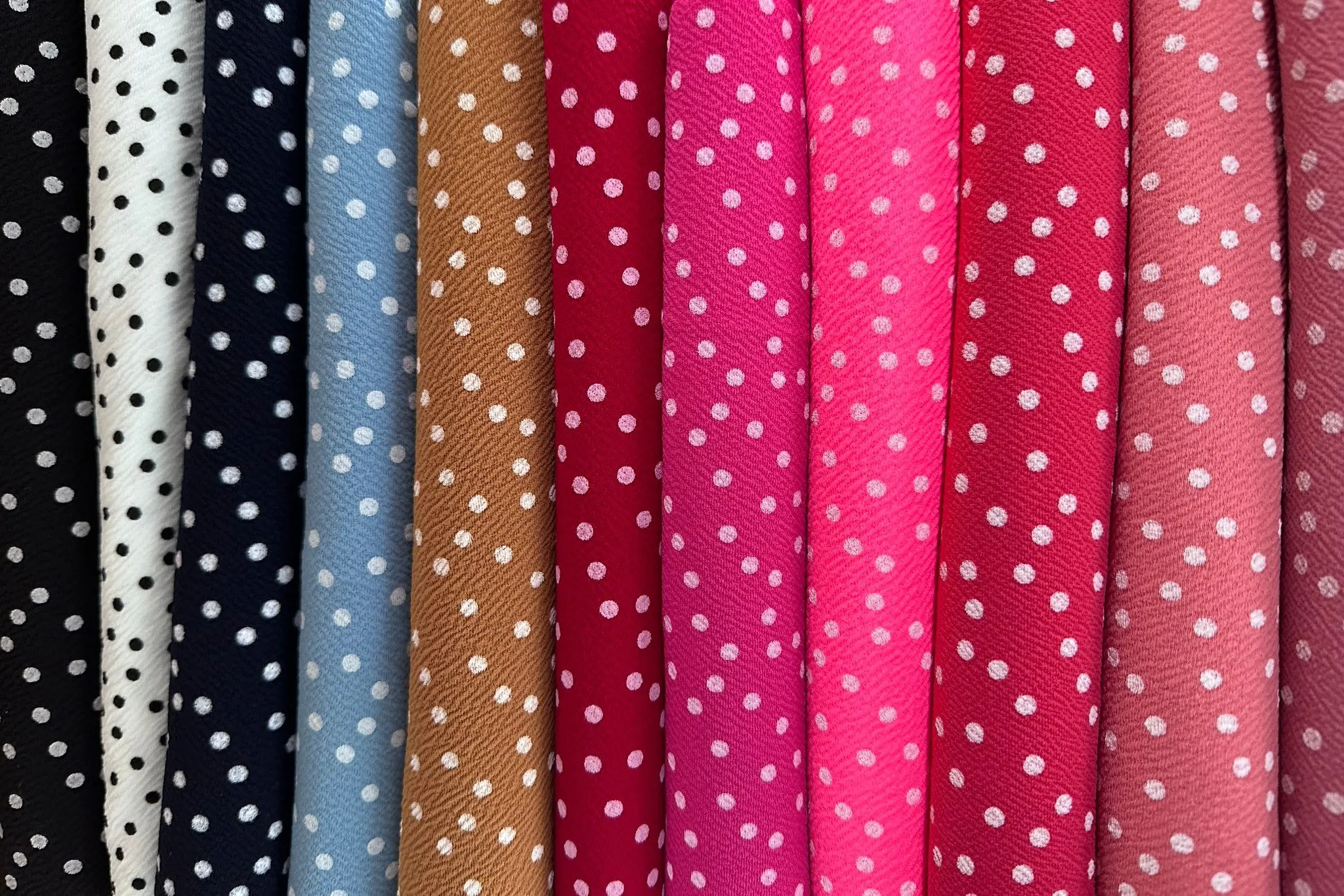 FS589 Polka Dots Liverpool Fabric