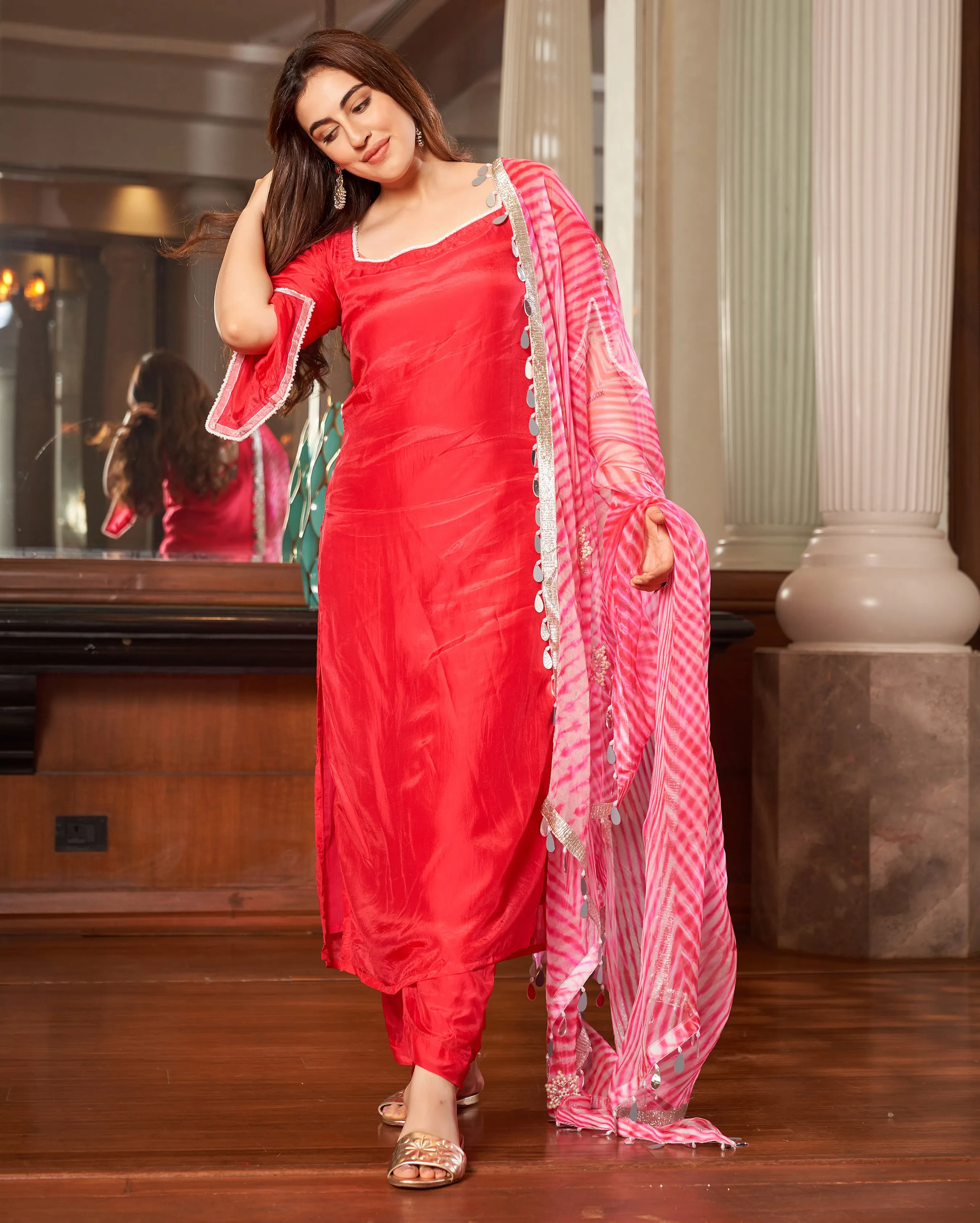 Krushi Pink Leheriya Silk Suit Set