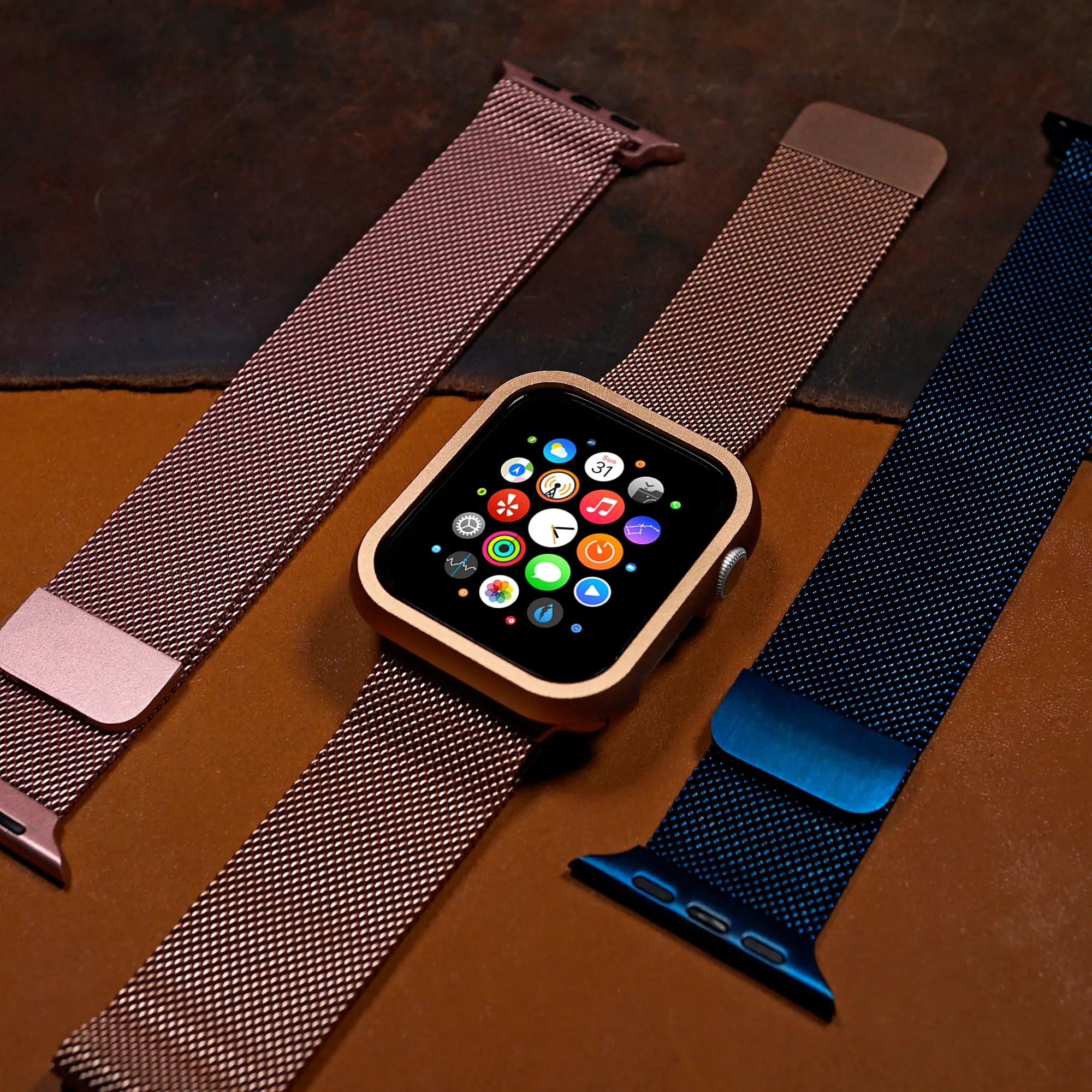 Milanese Mesh Strap in Pink (Apple Watch)