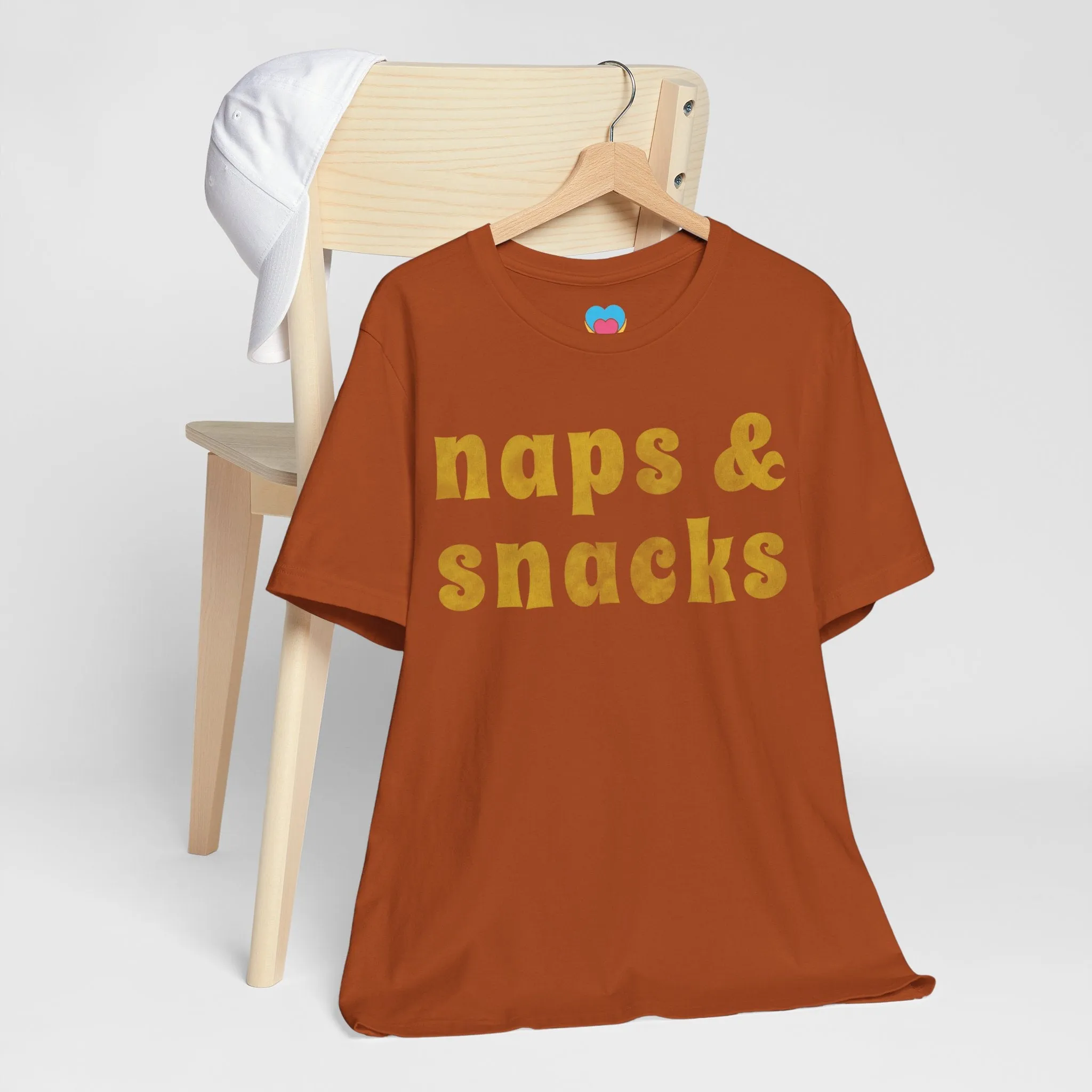 NAPS & SNACKS Tee