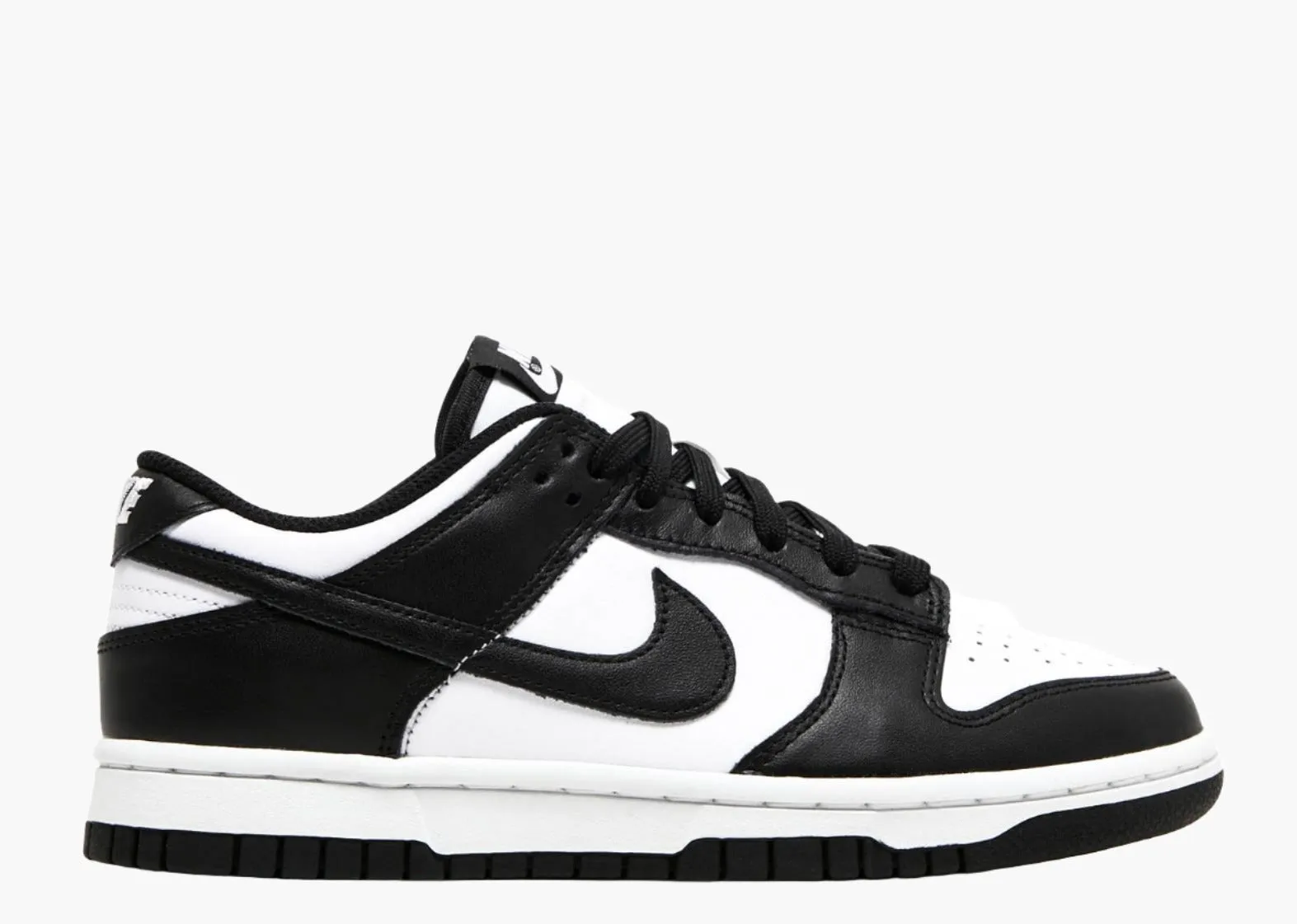 Nike Dunk Low 'Black/White' (W)