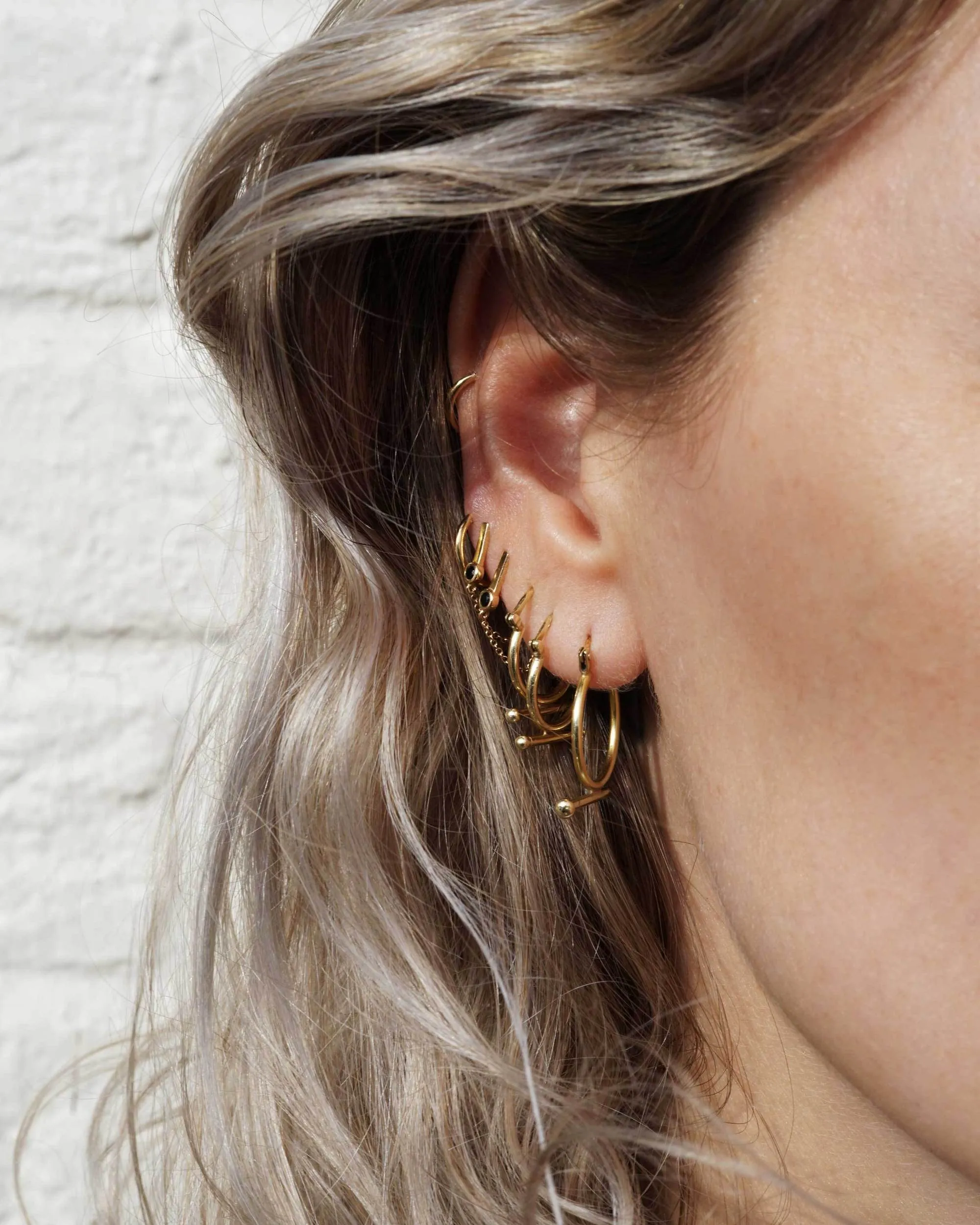 Trapeze small earring <br>Solid gold