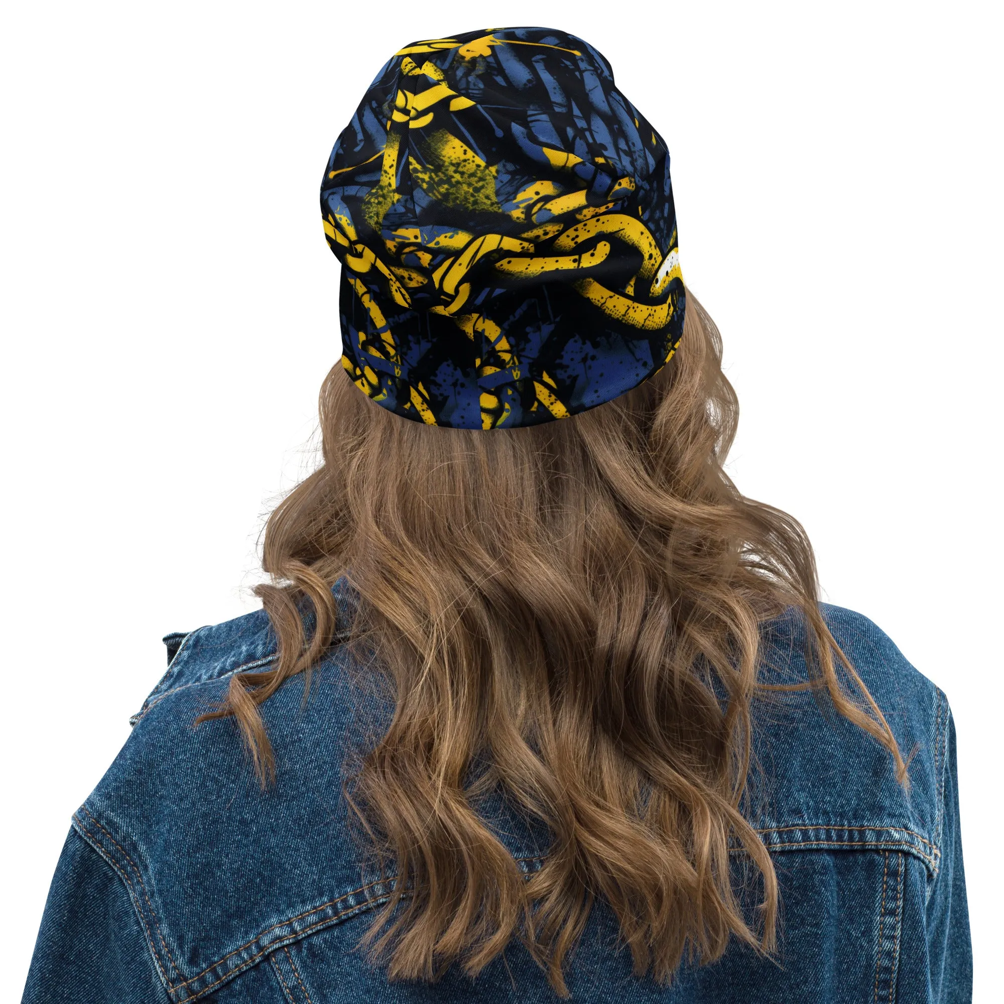 Women's Mile After Mile - Golden Chains 002 Beanie